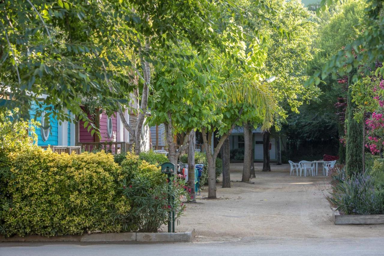 Camping Sènia Caballo de Mar Pineda de Mar Esterno foto
